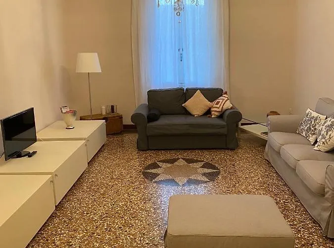 Daire Casa Galliera Centro *
