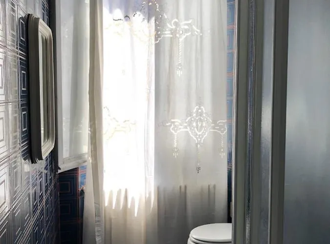 Casa Galliera Centro شقة *